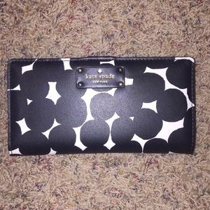 Kate spade wallet